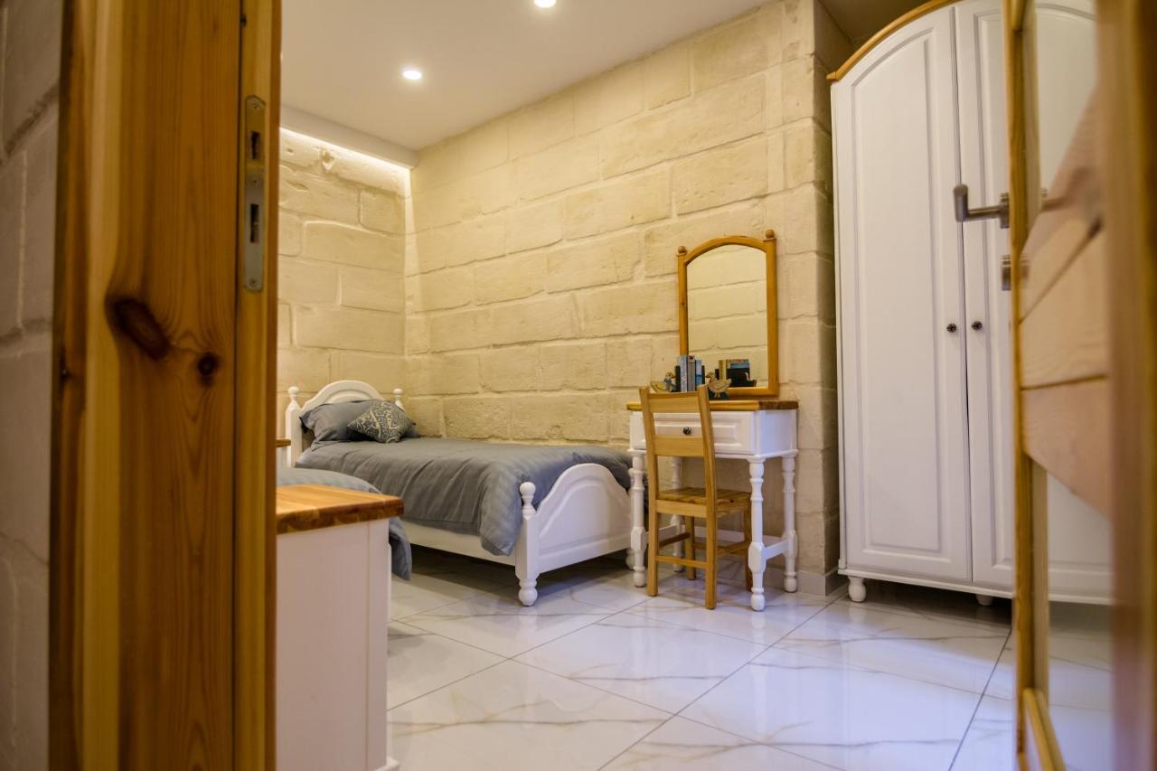 Ta' Gilard - Lovely Renovated Holiday Home Żabbar Eksteriør bilde
